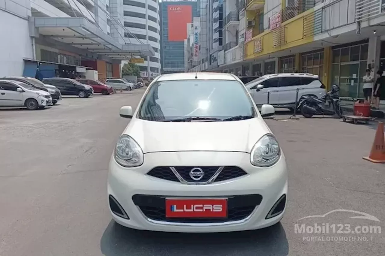 Nggak Kehujanan dan Kepanasan, Harga Mobil Bekas Nissan March Menarik Dilirik