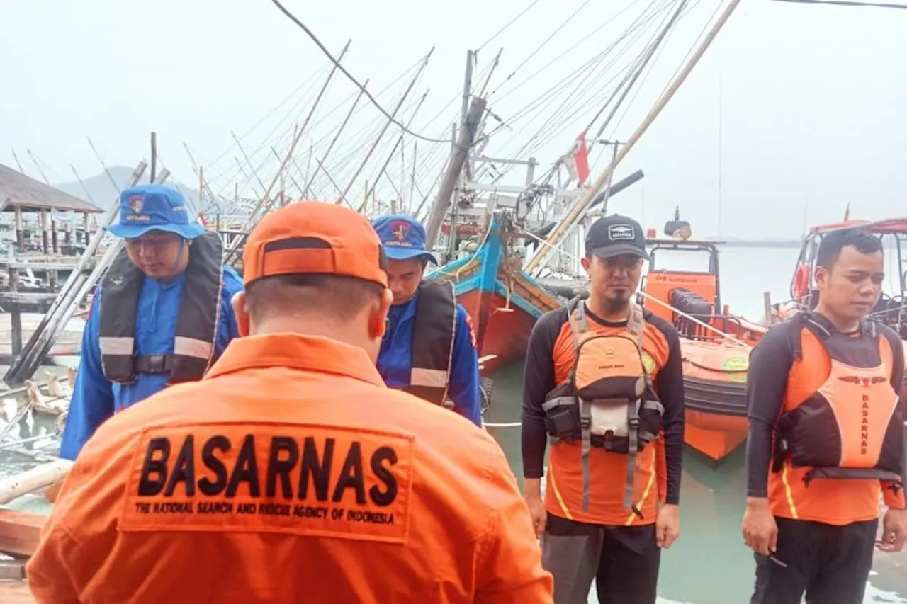 Penumpang Terjatuh dari KMP Reinna, Tim SAR Gabungan Bergerak