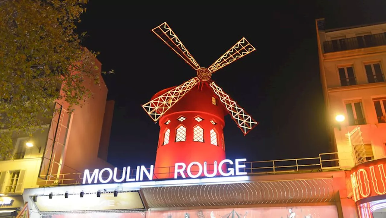 Paris : les ailes du Moulin Rouge sont tombées en pleine nuit !