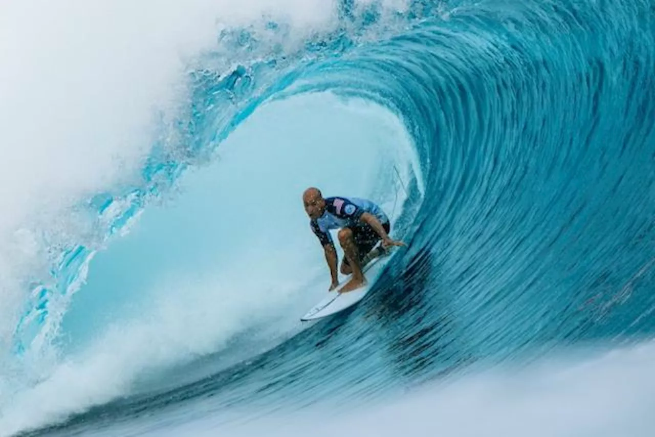 Kelly Slater invité à Tahiti et à Fidji