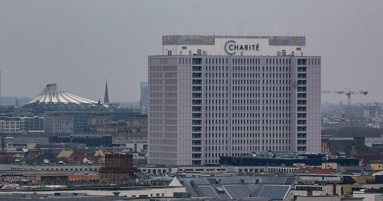 Hunderte Ärzte der Berliner Charité streiken