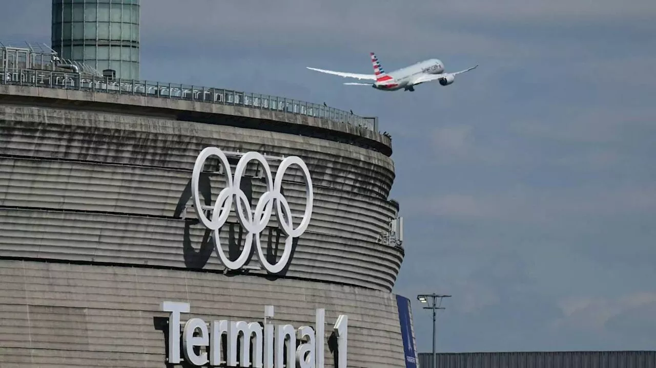 Grève des contrôleurs : le trafic aérien au ralenti en France malgré la levée du préavis