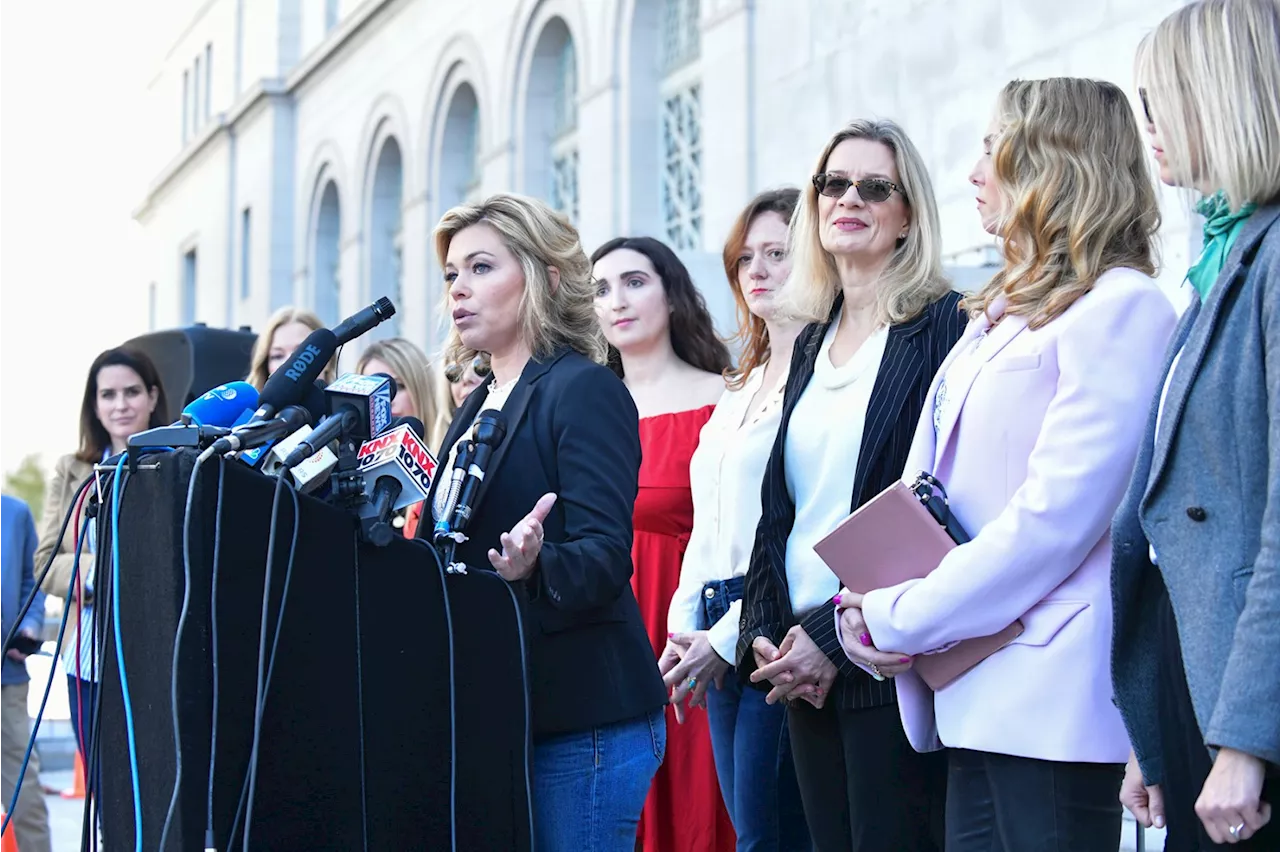 Harvey Weinstein Survivors Saddened by Overturned NY Conviction: ‘Disappointing for All of Us’