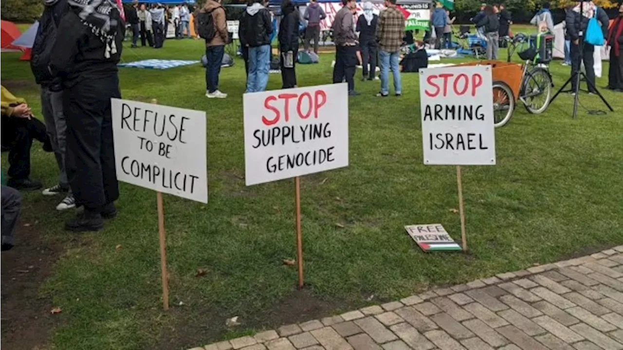 Pro-Palestine protesters pitch tents at Melbourne uni for controversial Anzac Day demonstration