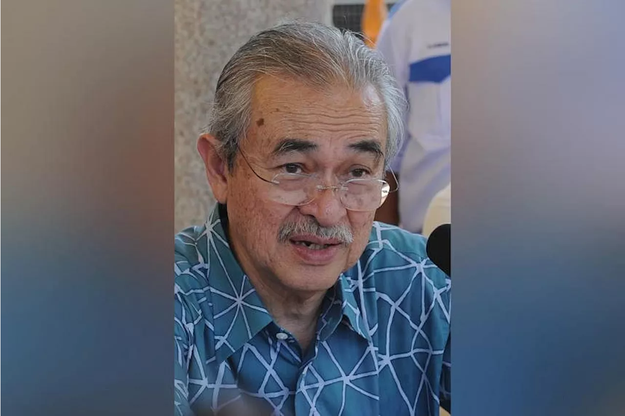 Malaysia’s ex-PM Abdullah Badawi admitted to hospital over lung issues