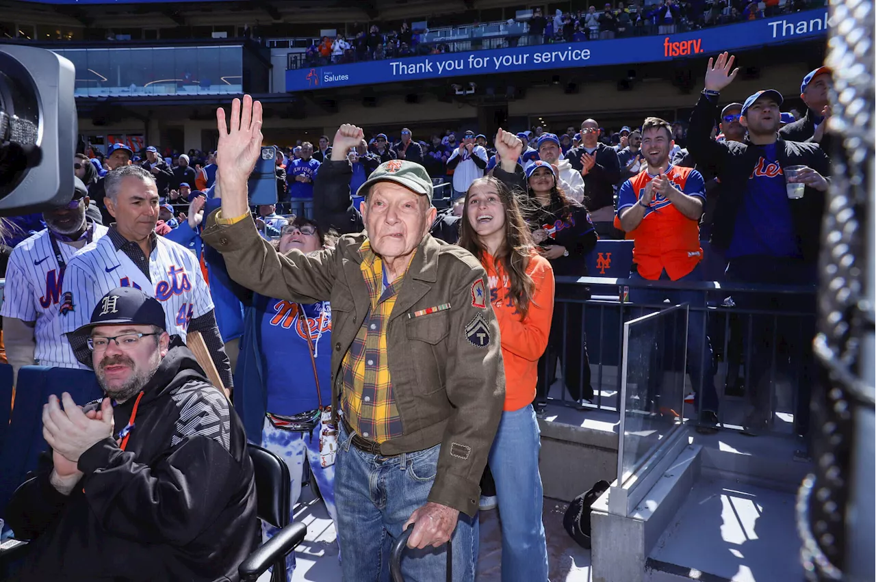 Mets celeb Seymour Weiner, age 97, has heard your jokes — and he loves them