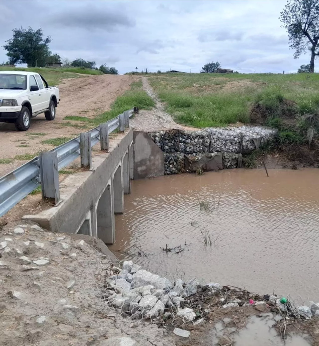 Questions over the Phalaborwa R5m bridge