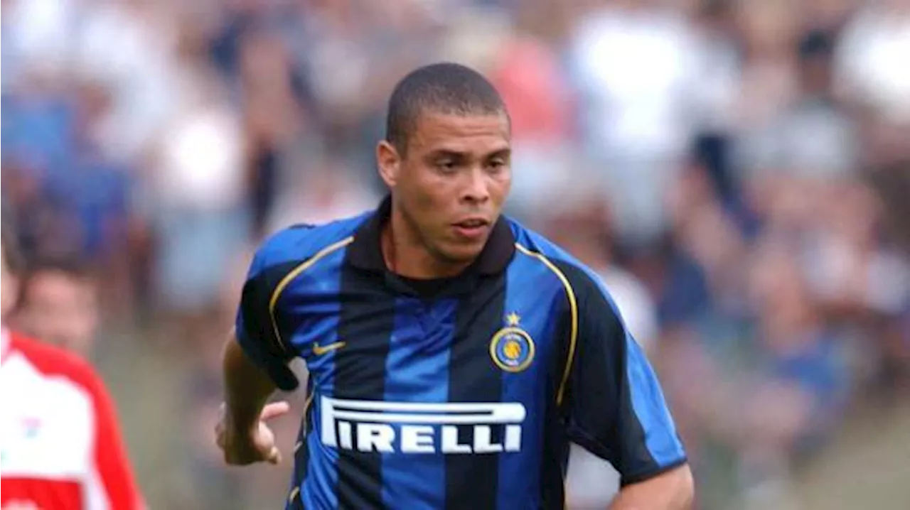 26 aprile 1998, il fallo di sfondamento (per Ceccarini) di Ronaldo su Iuliano. Non fischiato