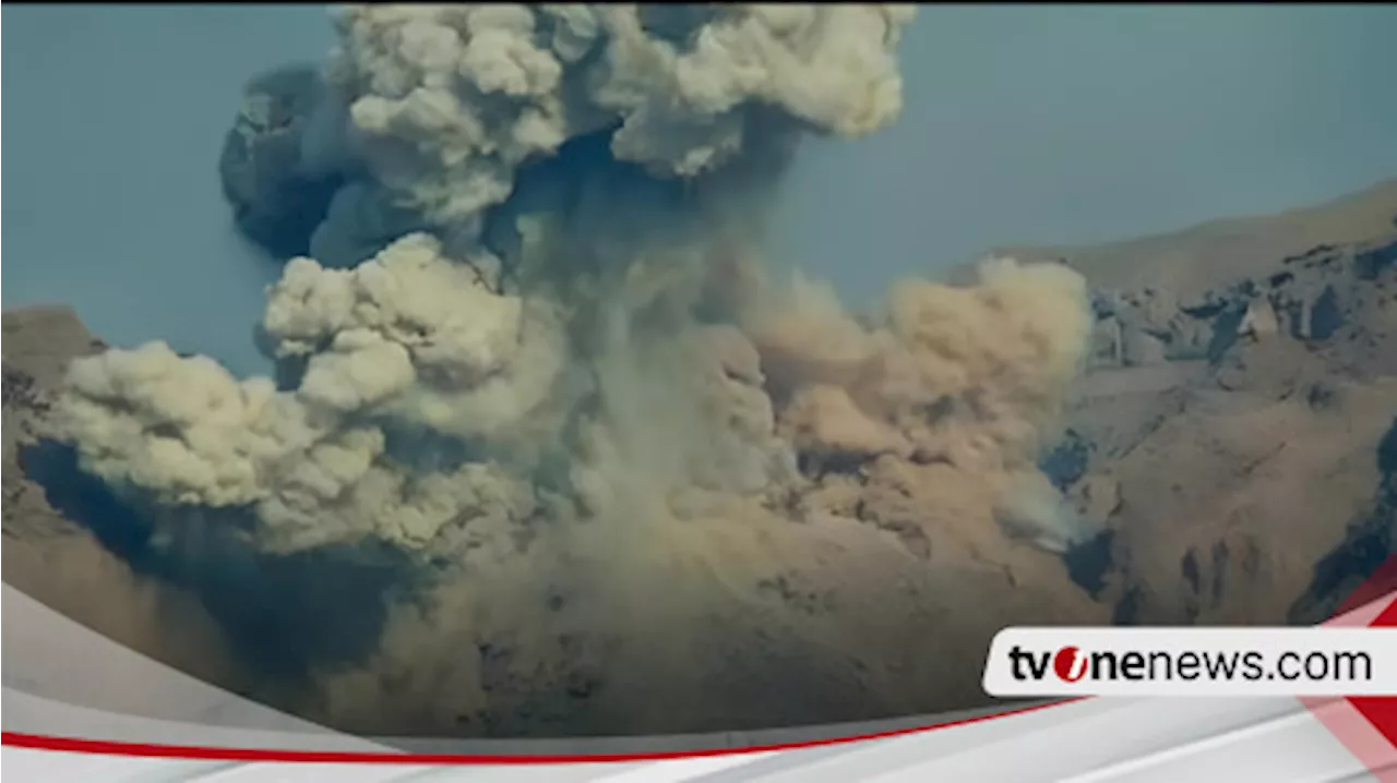 Gunung Semeru Sudah Tiga Kali Erupsi Hingga Pagi Ini, Semburkan Abu Pekat, Lihat Fotonya