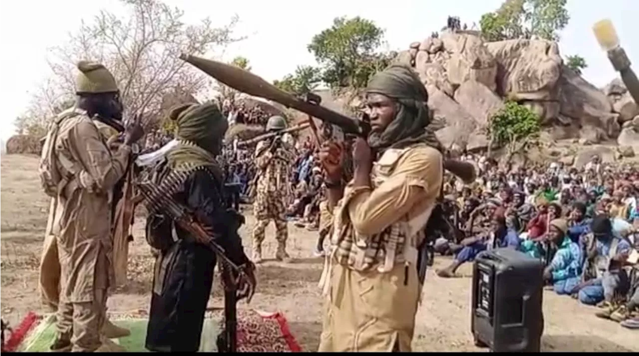 Residents flee as Boko Haram invade military base in Niger community