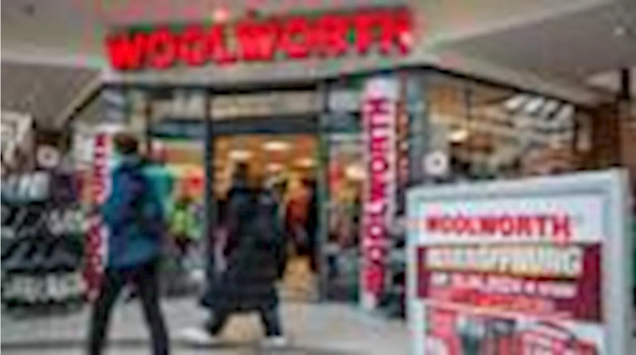 Großer Andrang bei der Eröffnung der Woolworth-Filiale in Achim