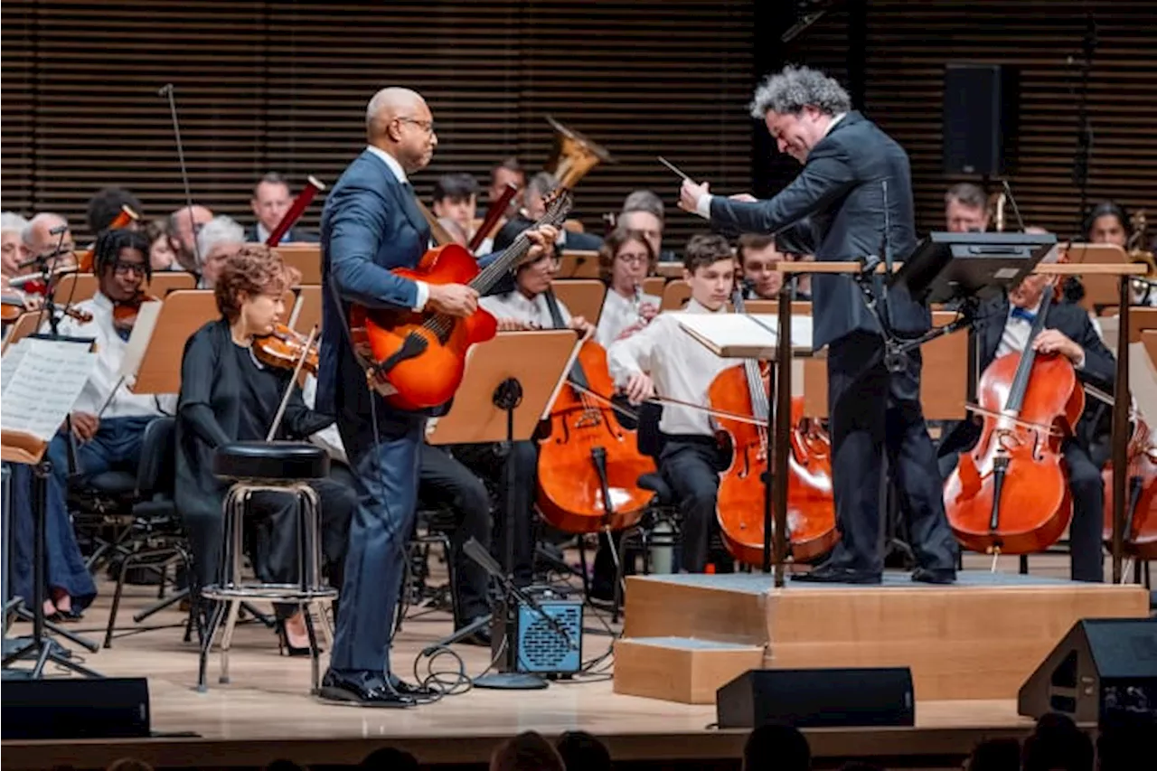 Bernie Williams is back in center - only this time Lincoln Center for New York Philharmonic debut