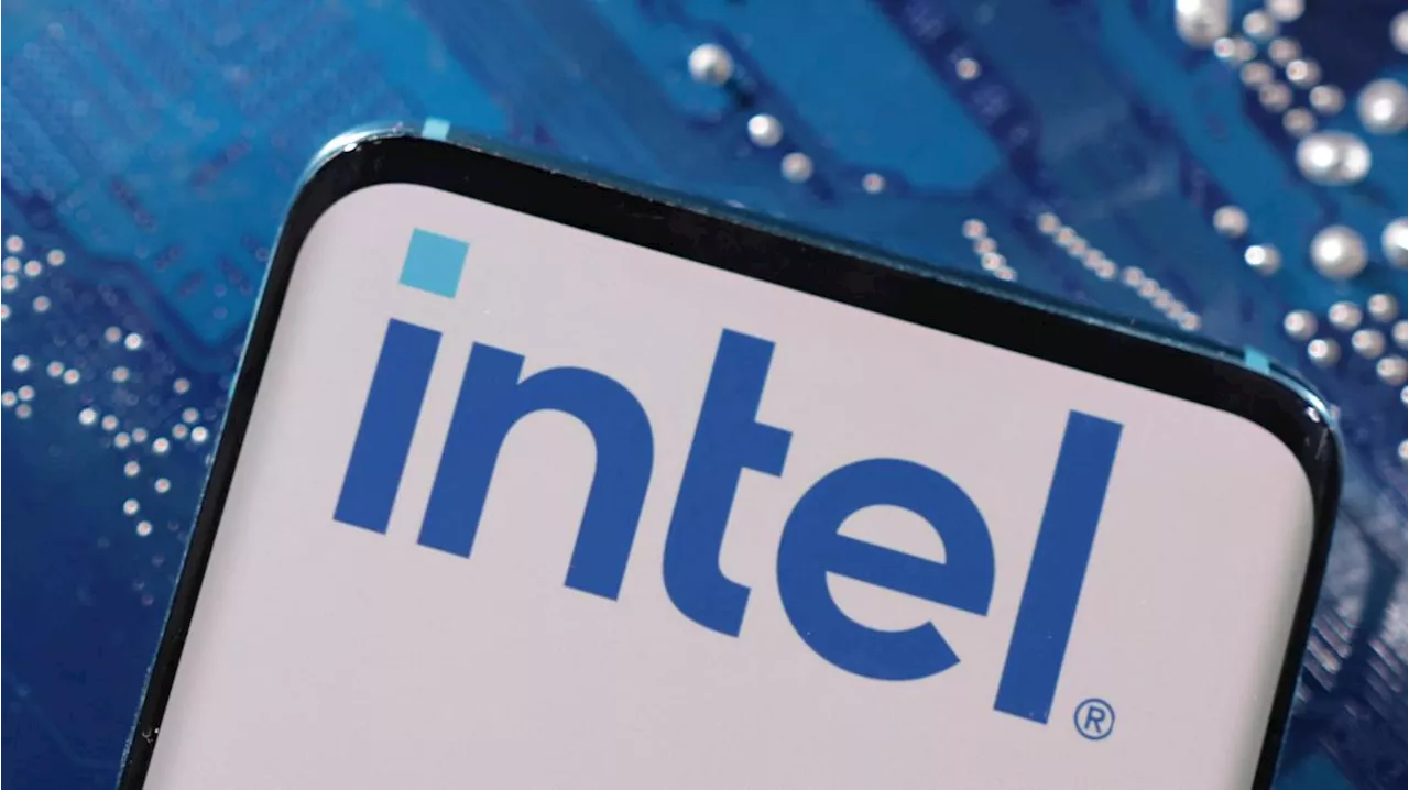 Intel stock falls on disappointing Q2 outlook