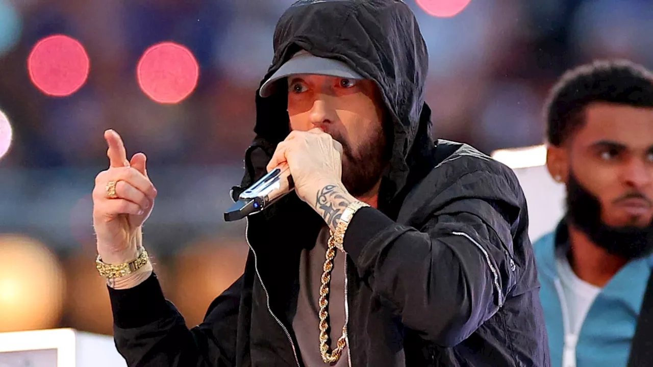 Eminem sortira un nouveau disque cet été et annonce la mort de son alter-ego Slim Shady