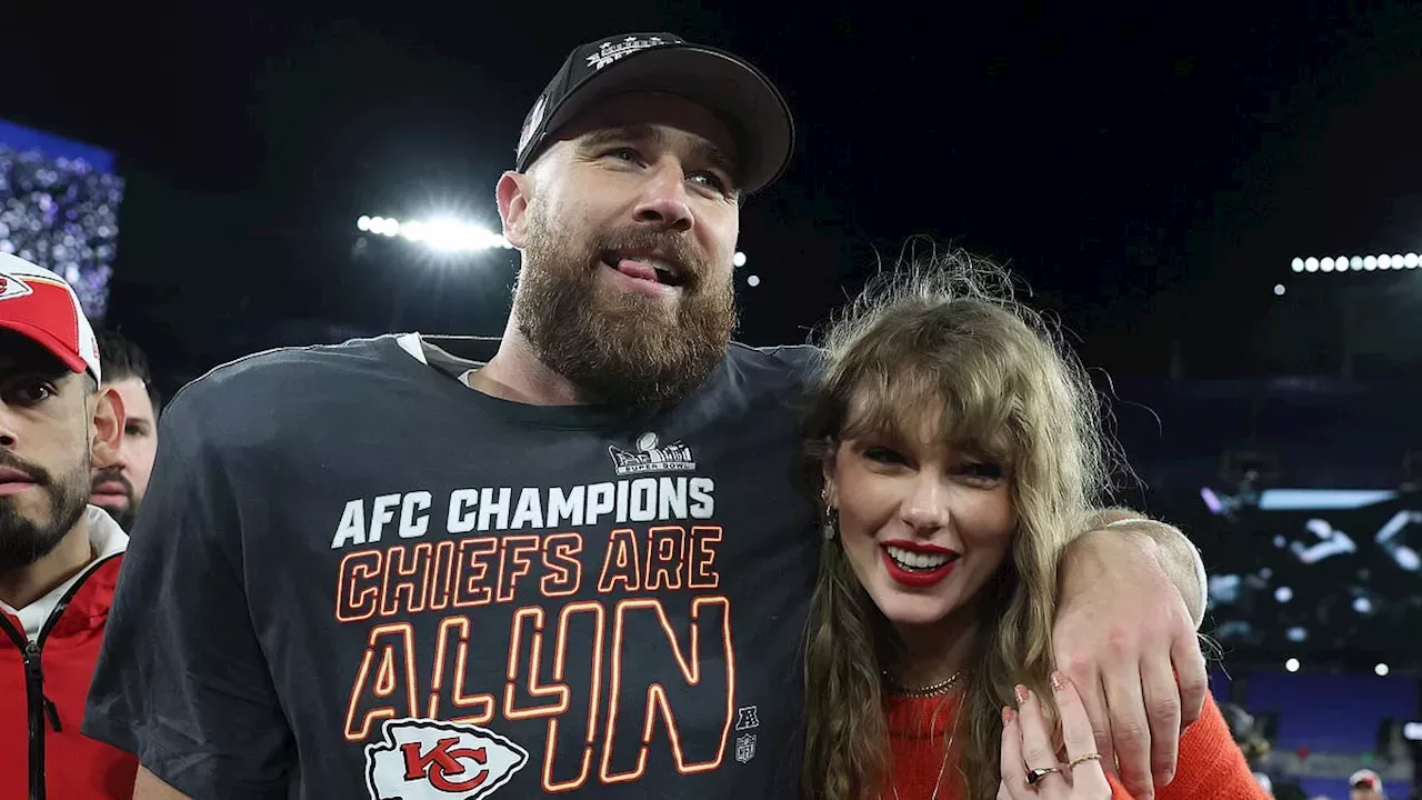 Tvshowbiz: Taylor Swift and Travis Kelce look smitten as they sit next ...