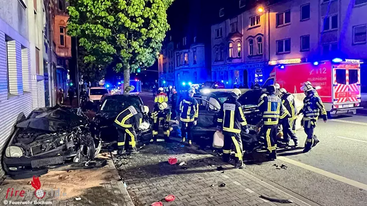 D: Schwerer Verkehrsunfall in Bochum → vorbildliche Ersthelfer, aber Probleme durch Schaulustige