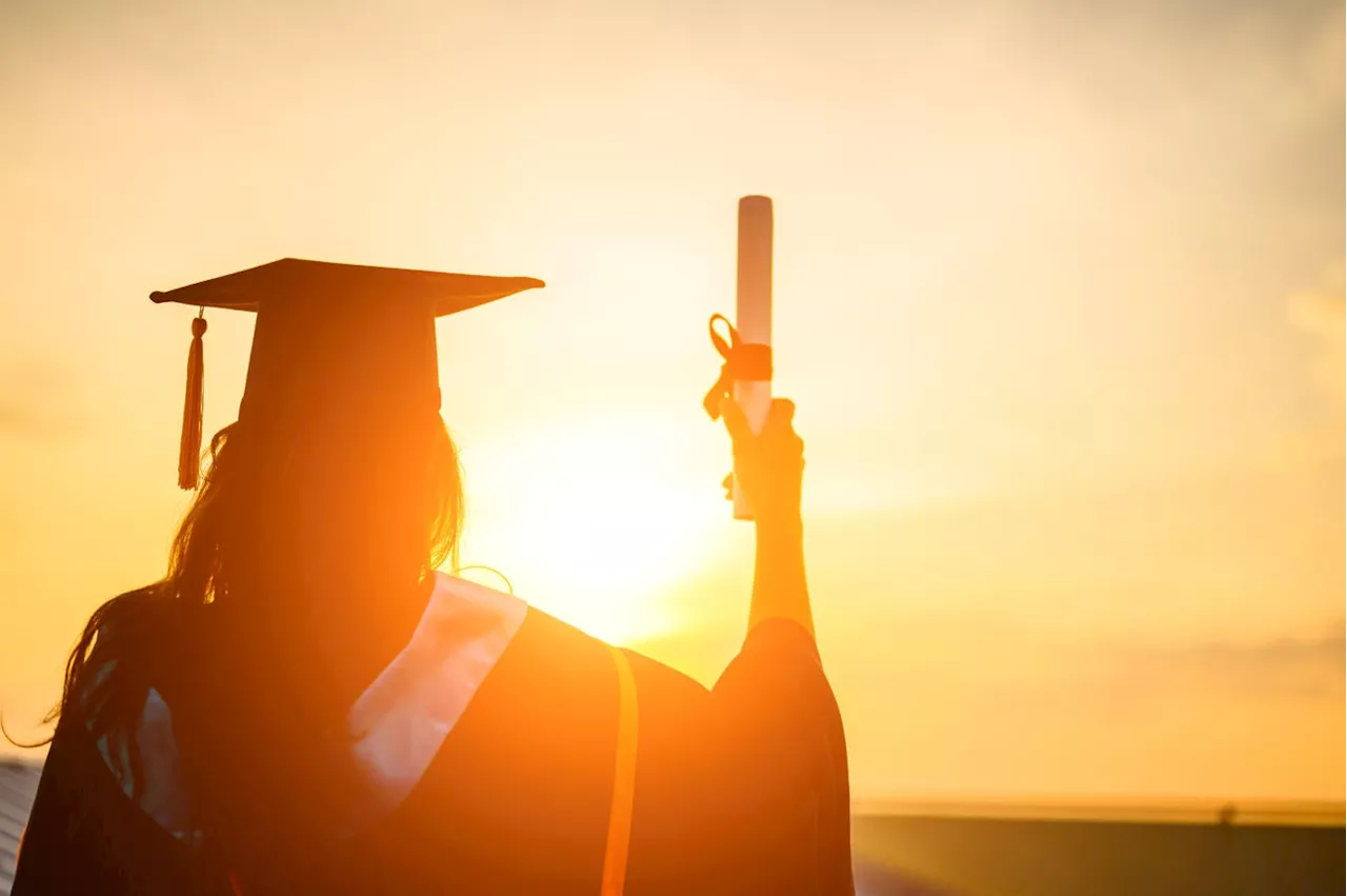 A College Degree Contributes In A Major Way To A Healthier, Longer Life