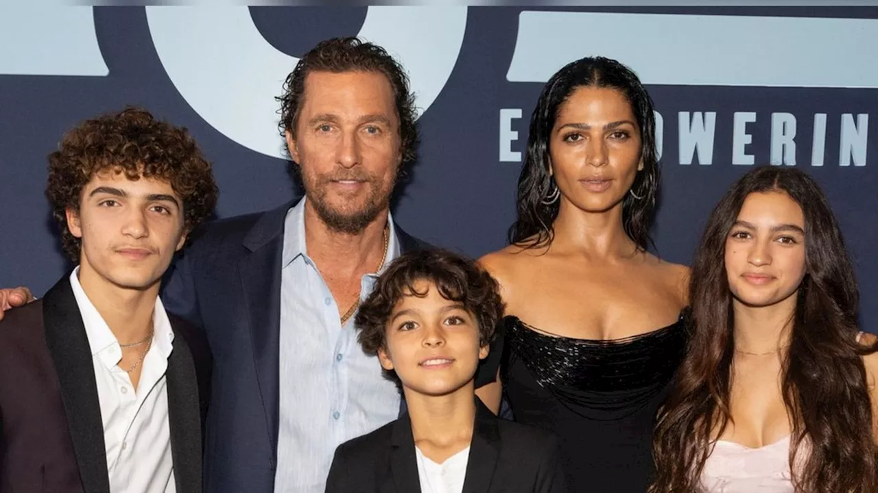 Matthew McConaughey: Mit Frau und Kindern bei Spendengala