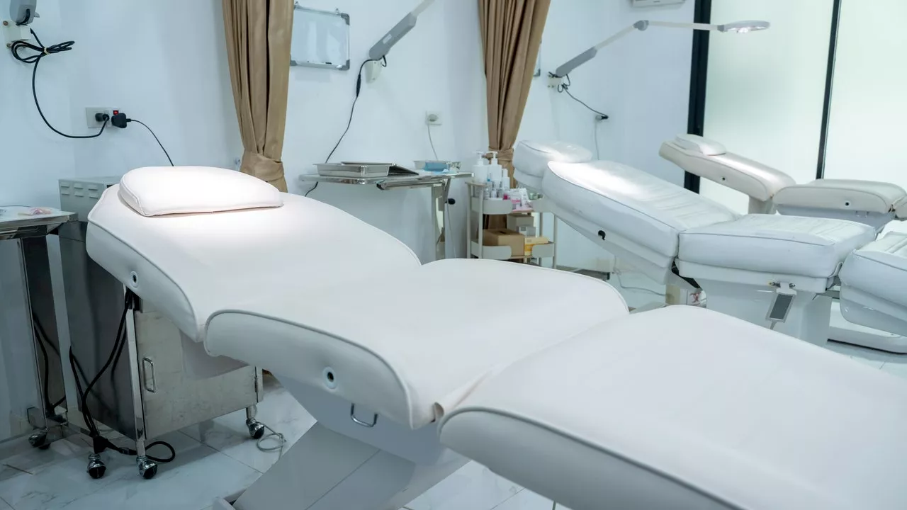 Three Women Were Infected With HIV After ‘Vampire’ Facials at an Unlicensed Spa