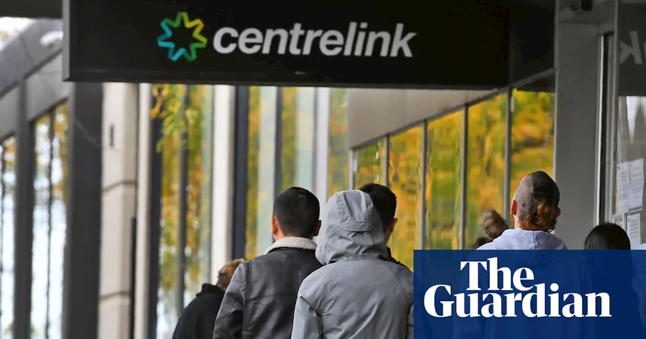 Poverty experts tell Labor jobseeker payments should be lifted to 90% of age pension