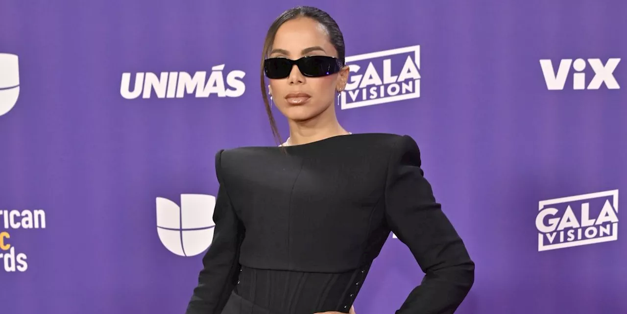 Anitta Wears Sharp-Shouldered Minidress Previously Worn by Paris Hilton on the Runway