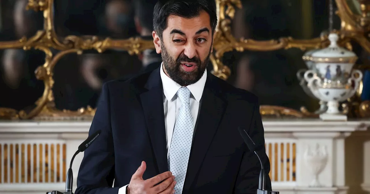 Humza Yousaf Will 'Come Out Fighting' In Bid To Save His Job, Says Stephen Flynn