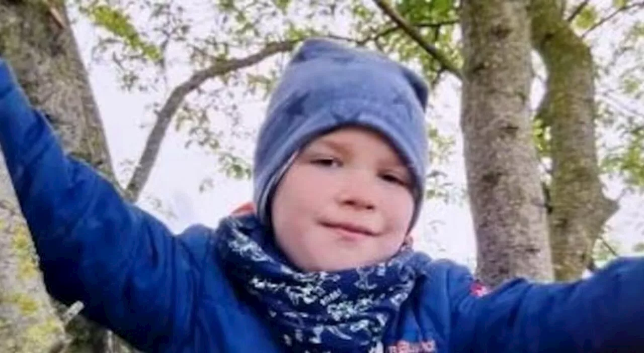 Arian, bimbo autistico di 6 anni scomparso in Germania: lo cerca anche l'esercito. Palloncini e orsetti in pun