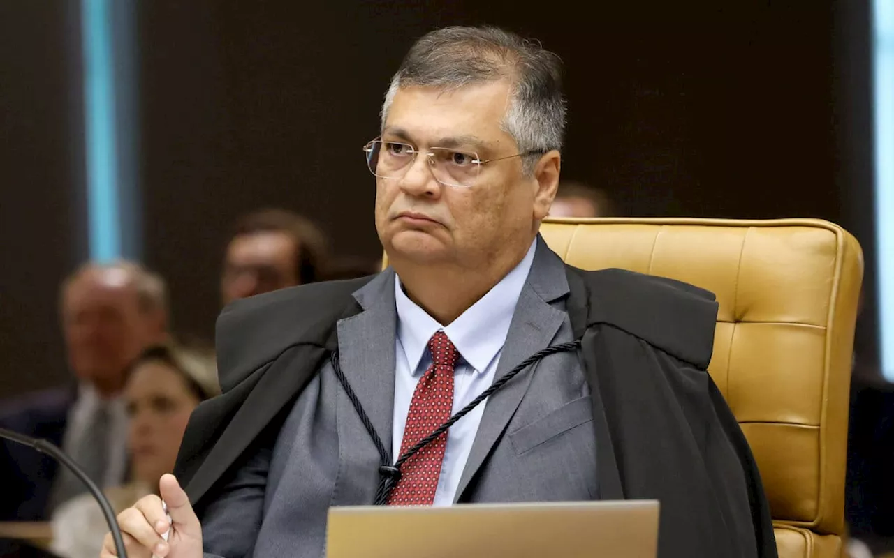 No STF, Dino vota para manter decisão de Zanin que suspendeu desoneração