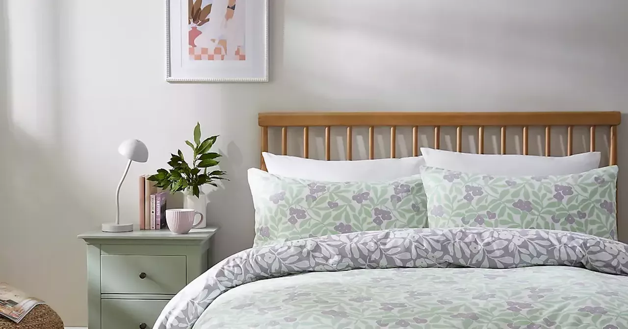 Dunelm slashes trendy retro bedding set to less than £5 for a limited time