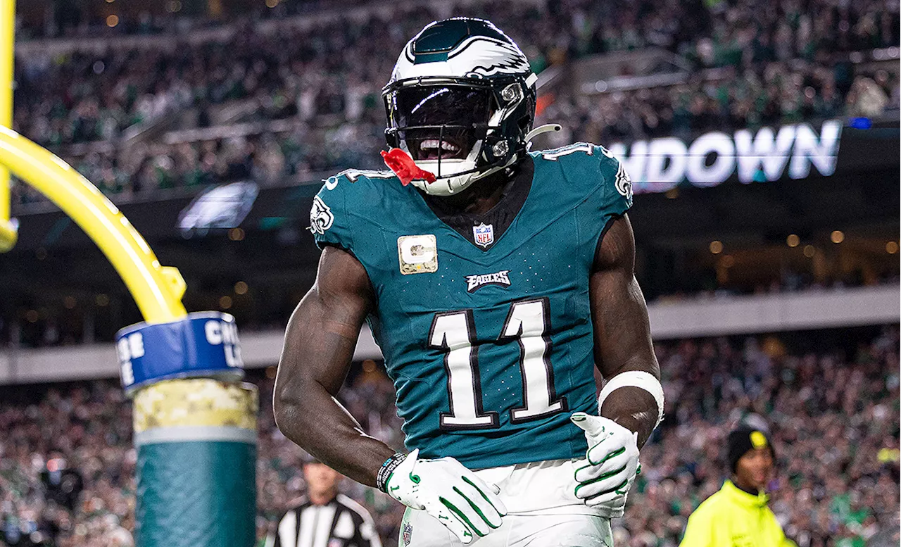 Eagles make A.J. Brown highest-paid wide receiver in NFL history with 3-year extension