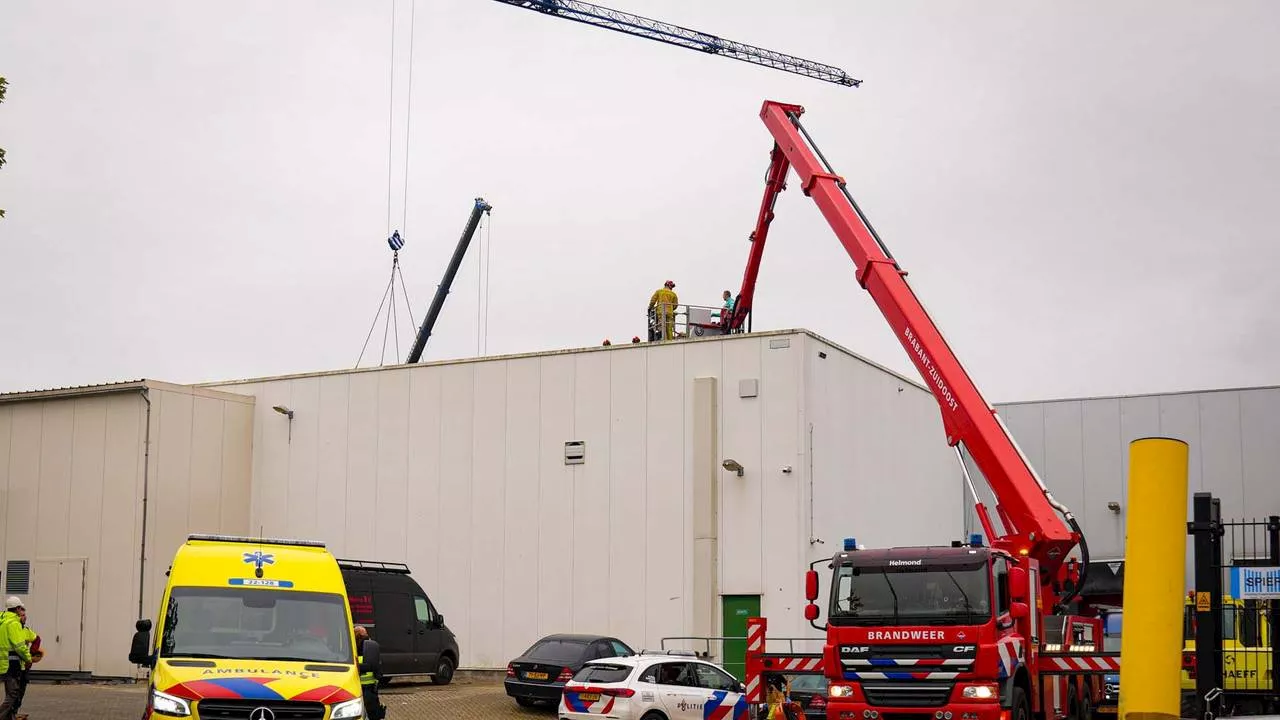 112-nieuws: man gewond bij bedrijfsongeval • rijstrook A58 vrijgegeven