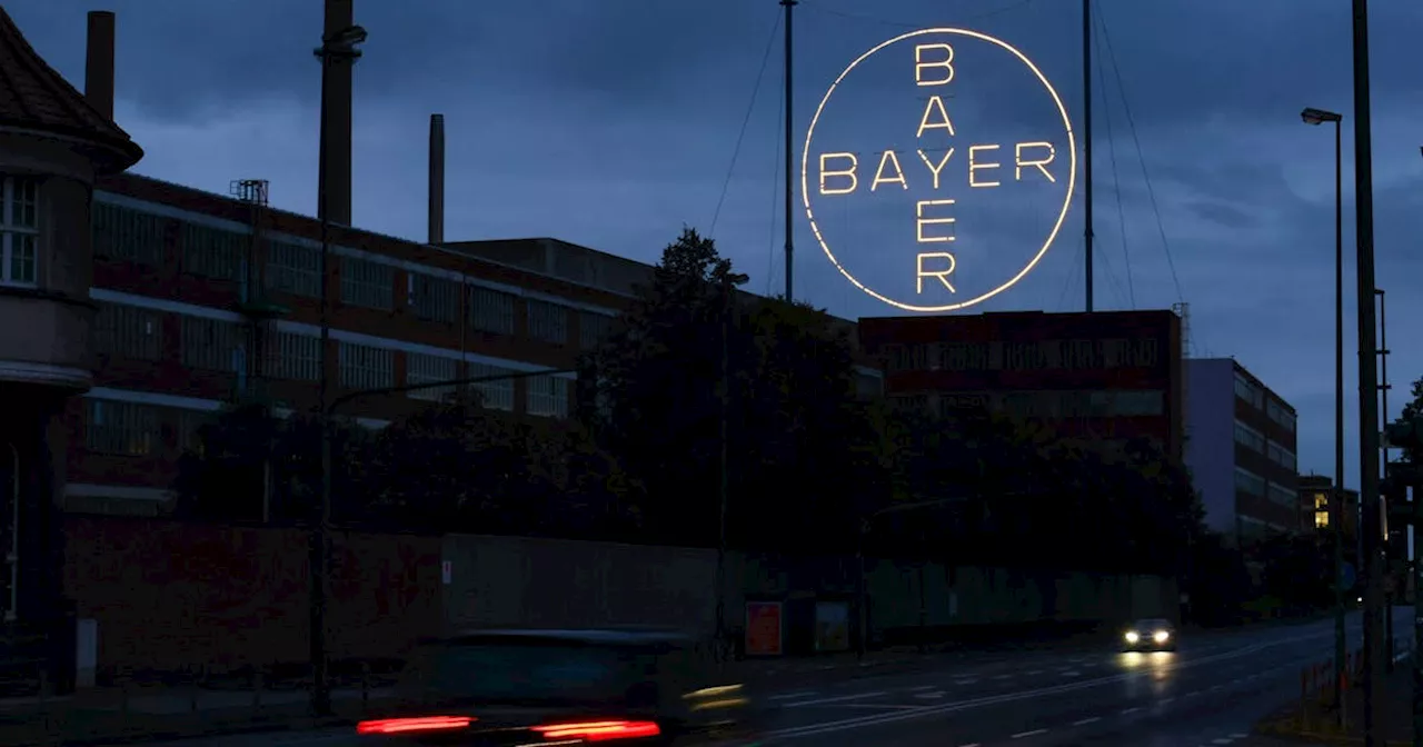 Bayer investor Deka takes a stand against CEO in annual vote