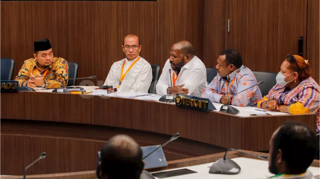 Sidang Pemeriksaan KPU RI dan KPU Kabupaten Puncak Papua