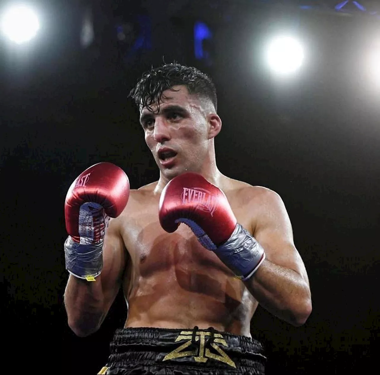 Boxe anglaise. Le Villeneuvois Samir Ziani veut défier le champion du monde Foster sous la Tour Eiffel !