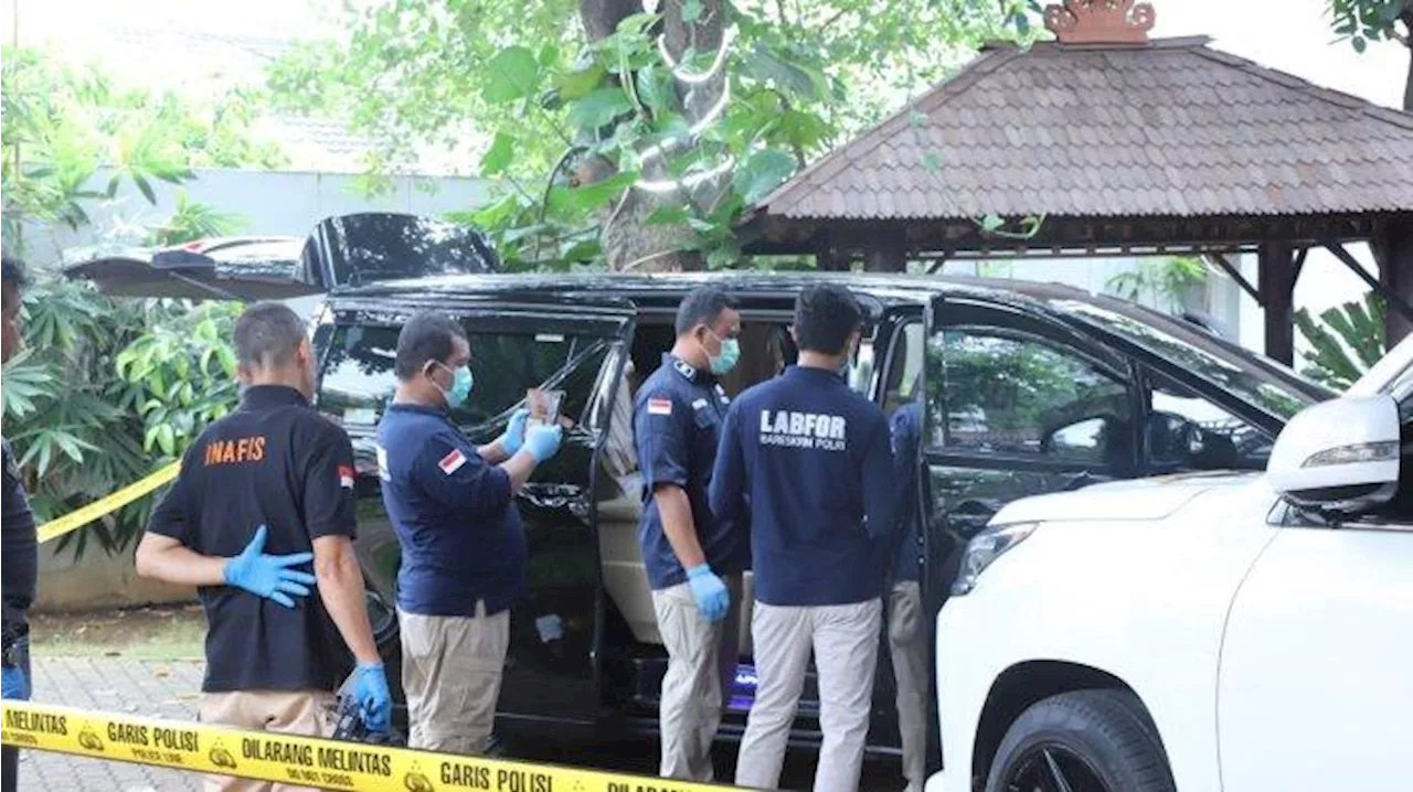 Polisi Sebut Alphard yang Digunakan Brigadir RAT untuk Bunuh Diri di Mampang Jaksel Milik Kerabatnya