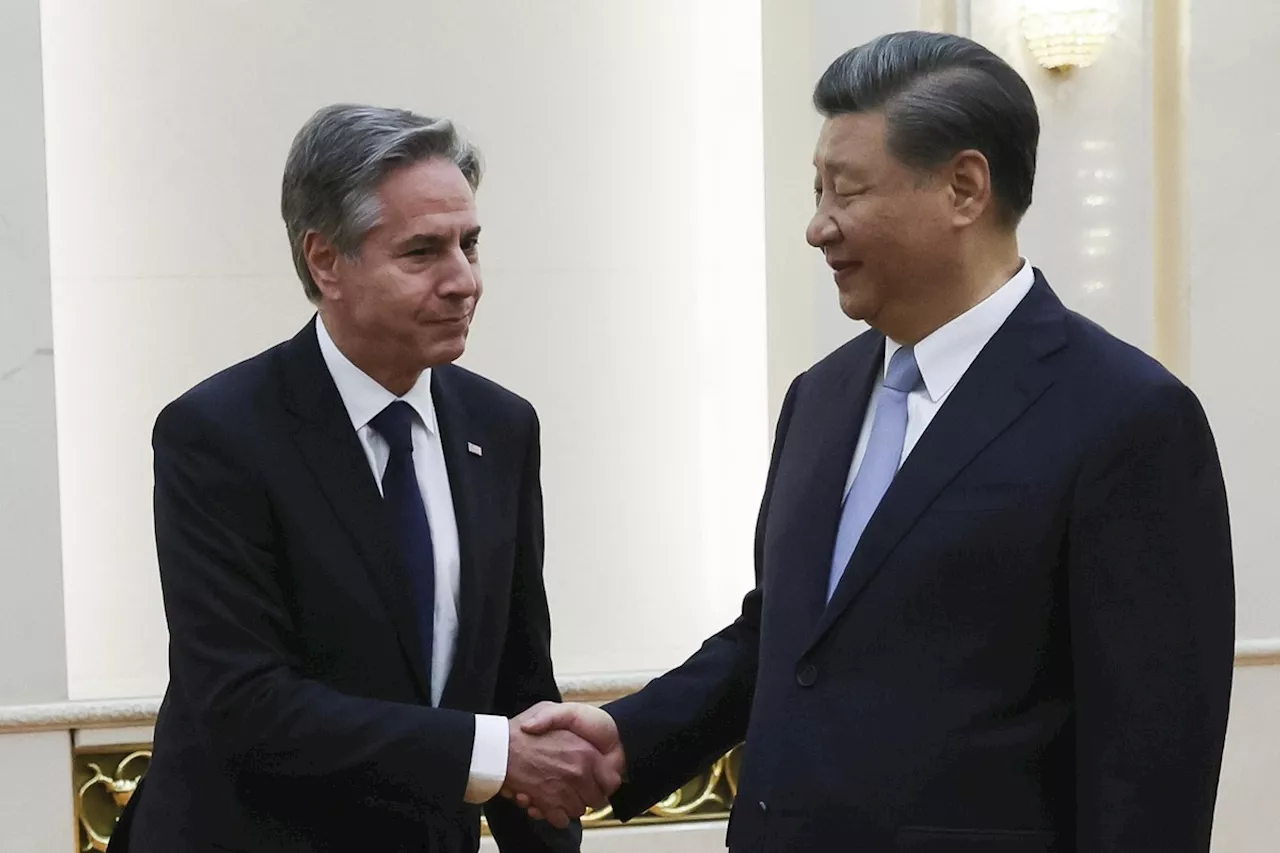 Blinken se reúne com Xi Jinping para tentar encerrar apoio chinês à Rússia