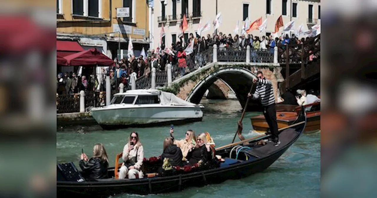 Venice: साढ़े चार सौ रुपए में घूमें वेनिस, इटली सरकार का बड़ा फैसला