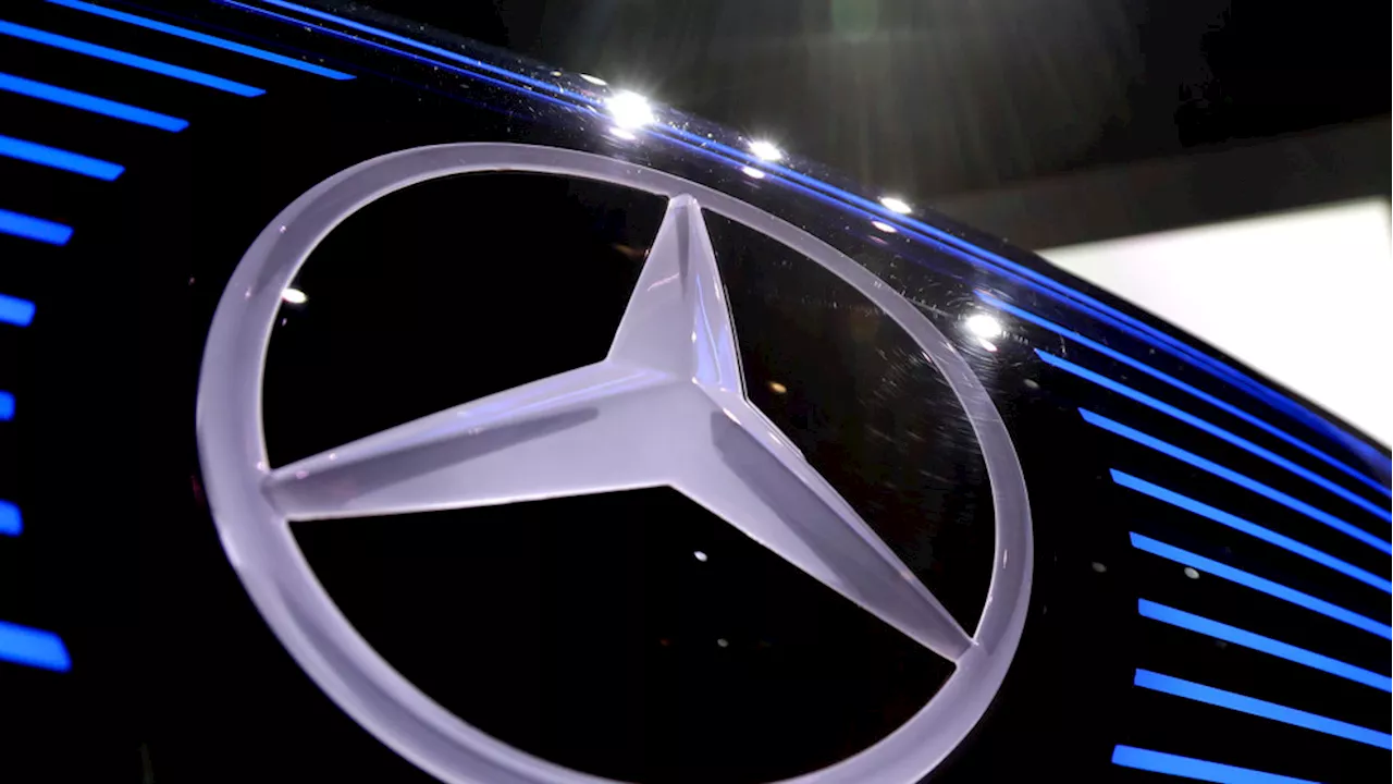 United Auto Workers reaches deal with Daimler Truck in North Carolina