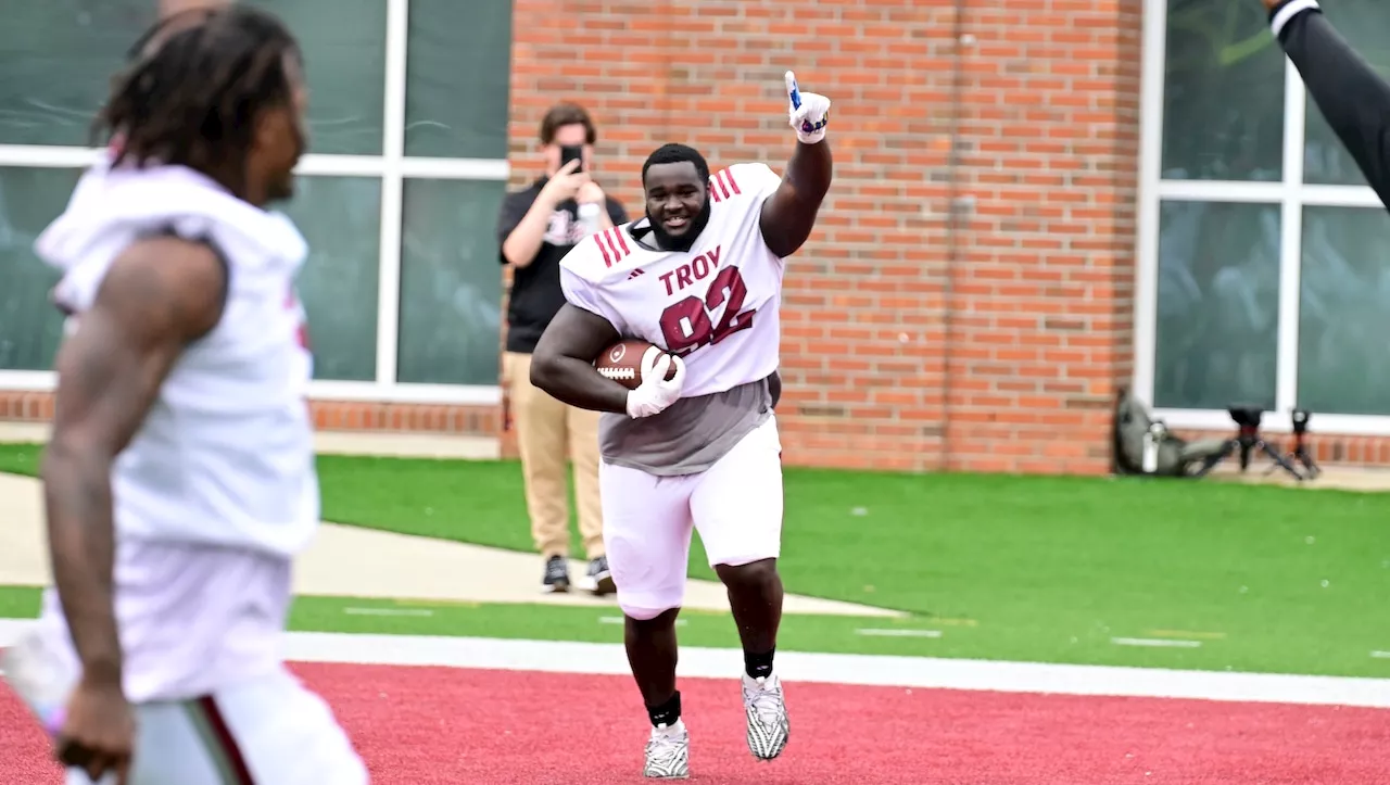 Defense edges offense in high-scoring Troy T-Day spring football game