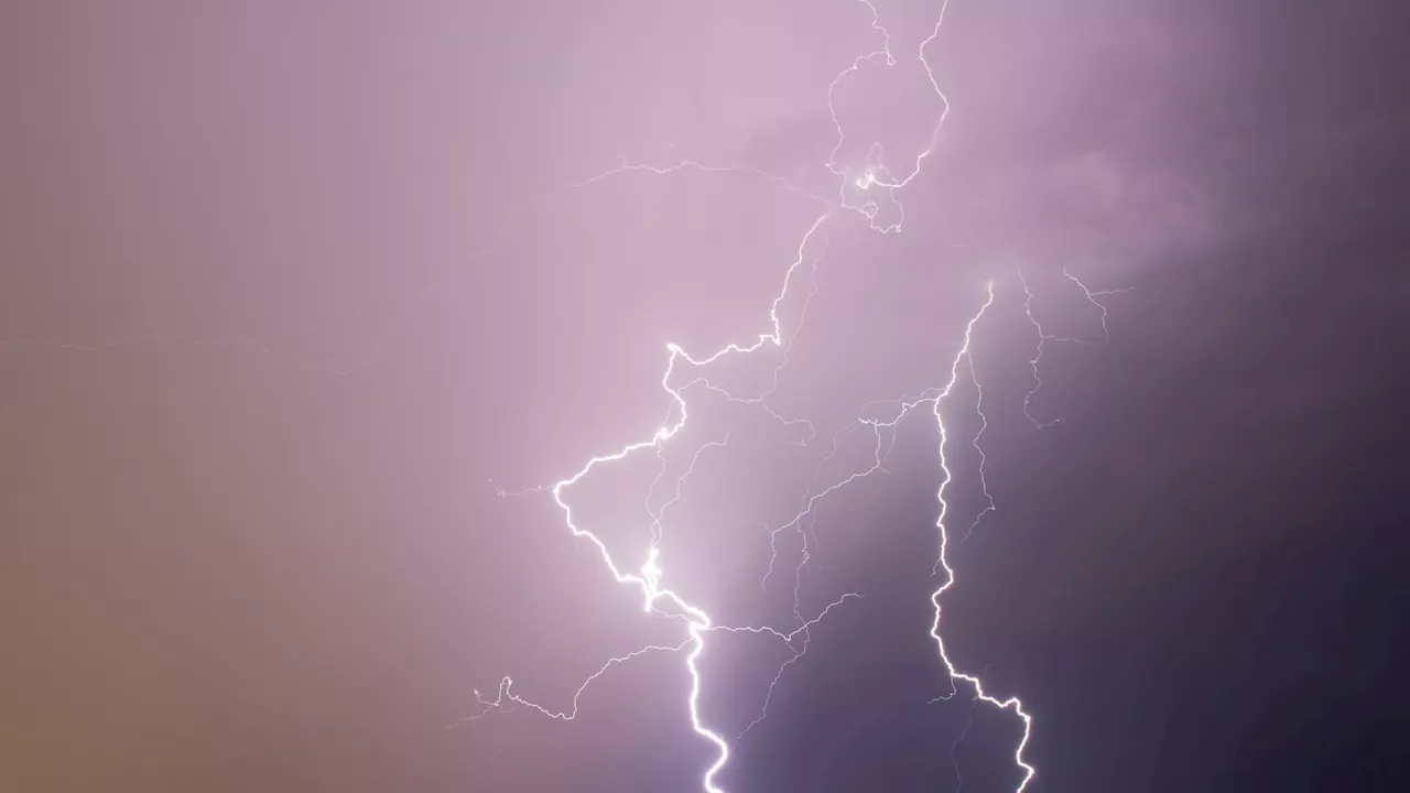 Orages: huit départements du sud-ouest en vigilance orange ce samedi