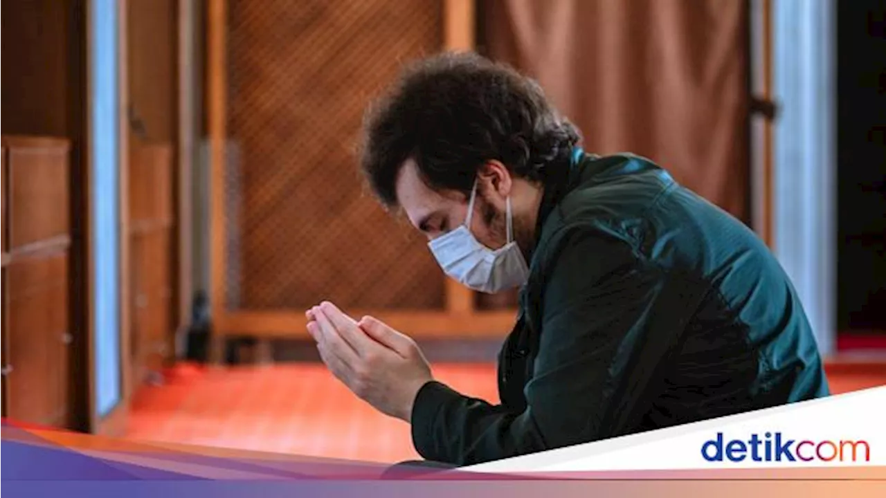 6 Adab Bersholawat pada Nabi SAW, Salah Satunya dengan Penuh Hormat