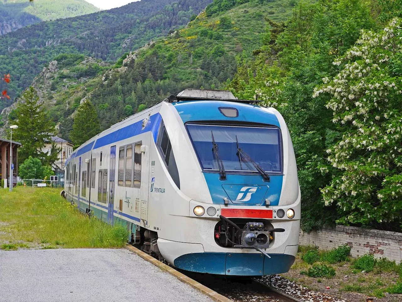 Treni, navi e automobili superano l'esame sull'economia circolare