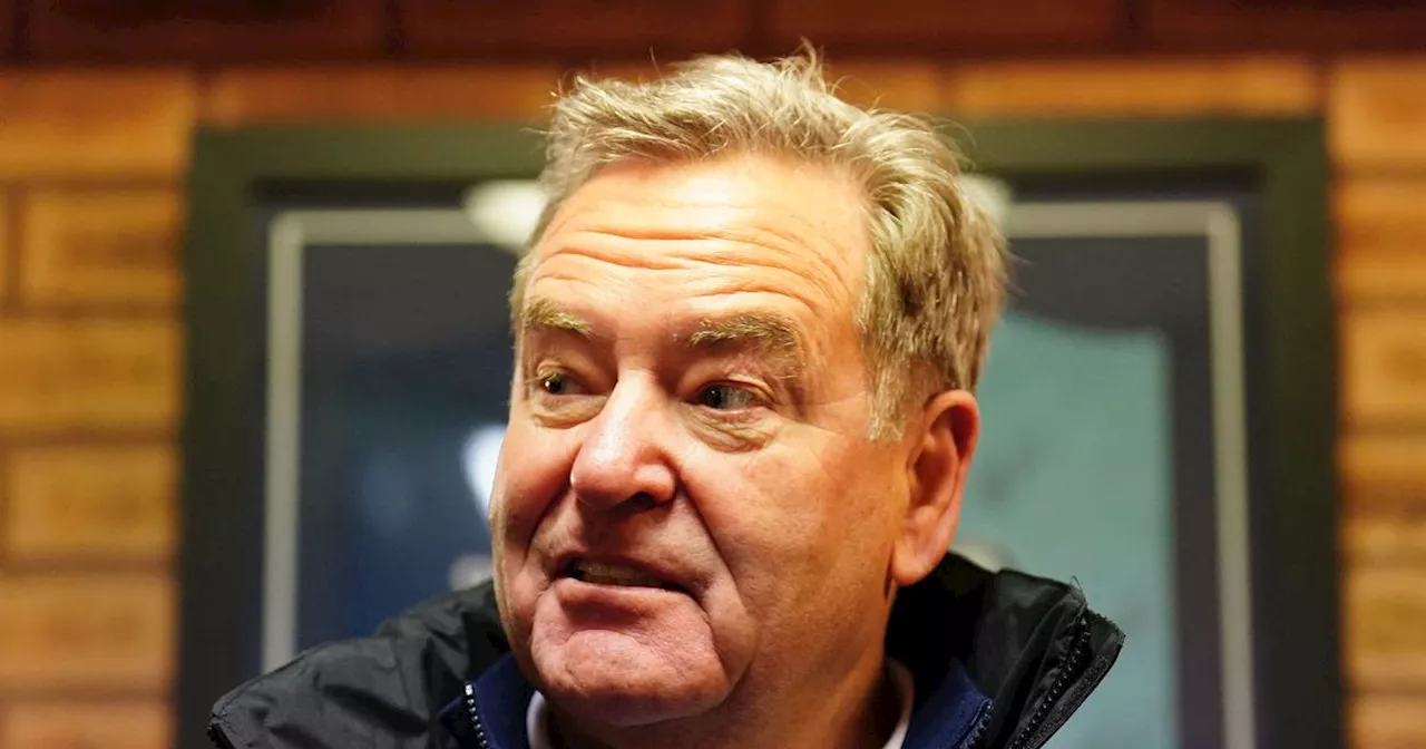 Jeff Stelling wants explanation as Prem icon leaves Hartlepool after short stay