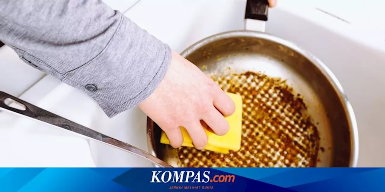 Mudah, Cara Membersihkan Panci dengan Soda Kue