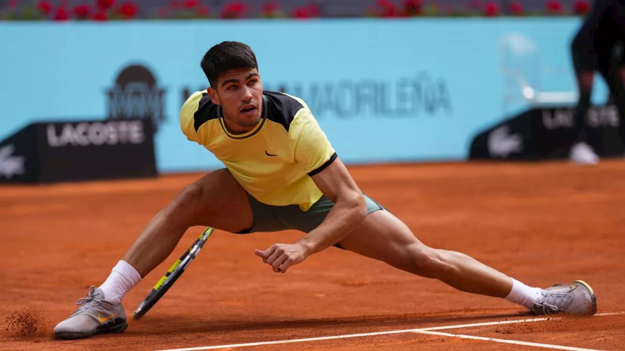 Los campeones Carlos Alcaraz y Aryna Sabalenka salen airosos en sus debuts