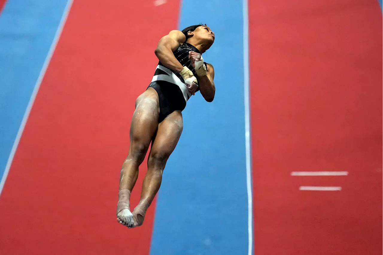 Gabby Douglas returns to gymnastics competition after 8 years at American Classic