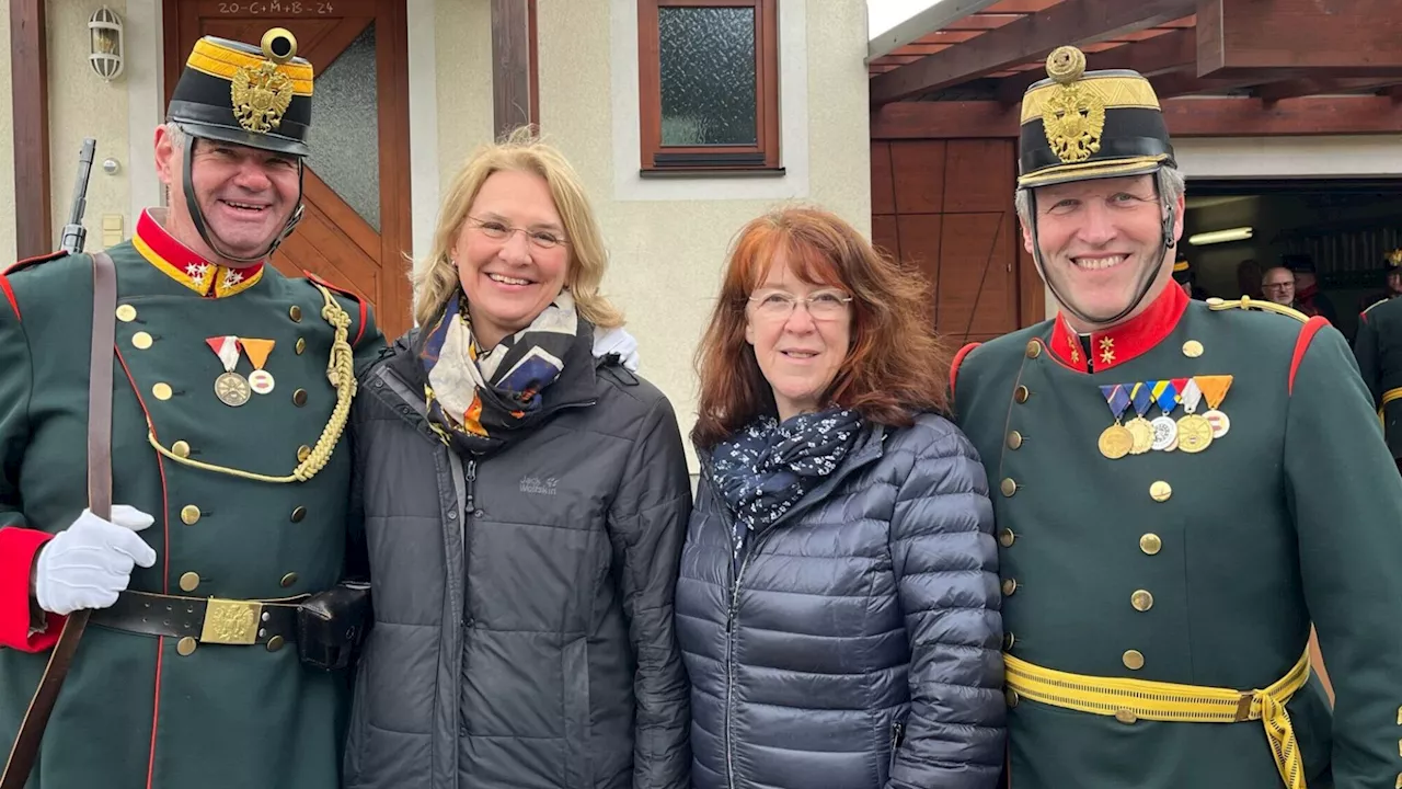 Bürgerkorps Waidhofen/Thaya: Salutschüsse für die „Sixties“