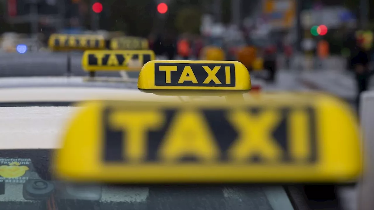 Berlin & Brandenburg: Schreiner: Taxi-Festpreise kommen im Sommer