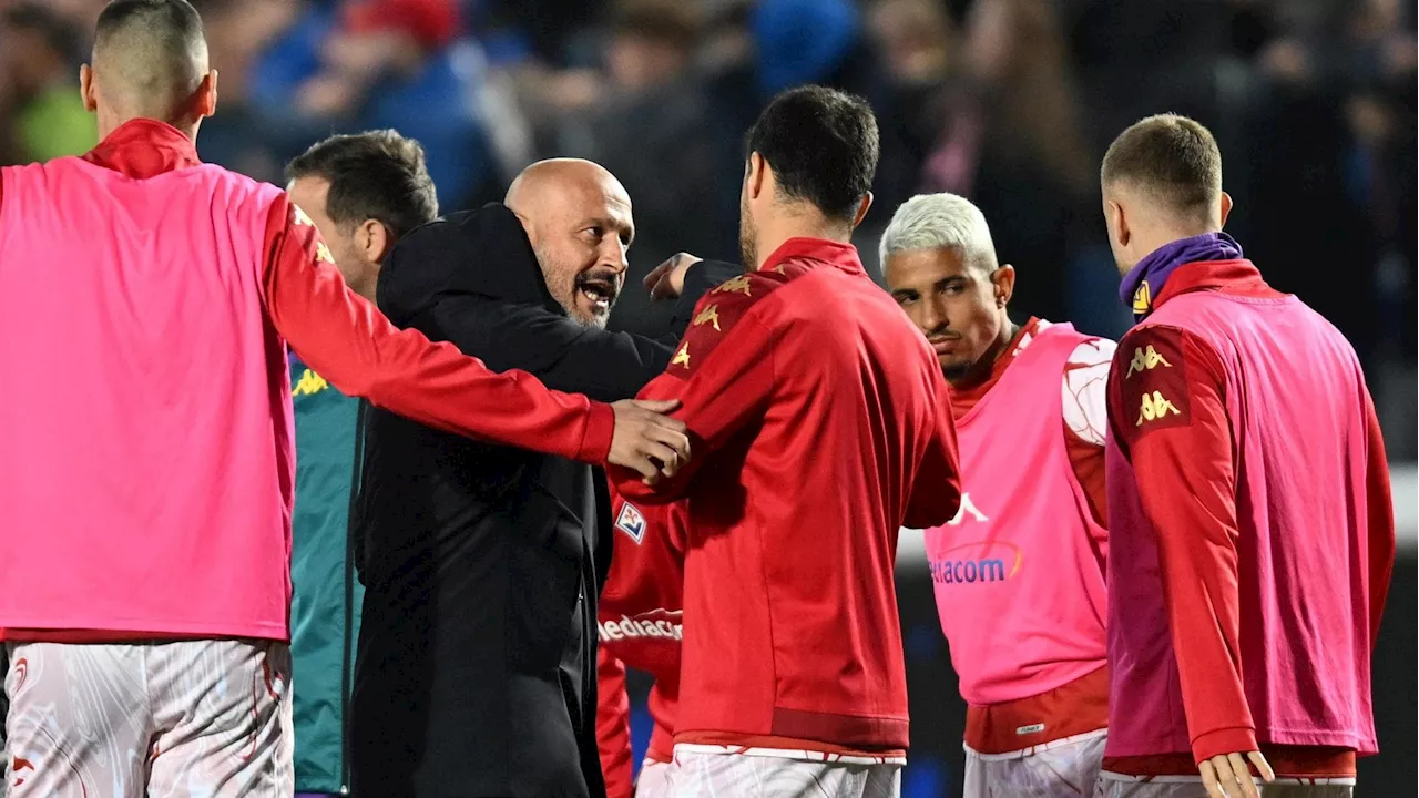 Sputa ai tifosi dell’Atalanta, squalificato Niccolini, il vice di Italiano alla Fiorentina