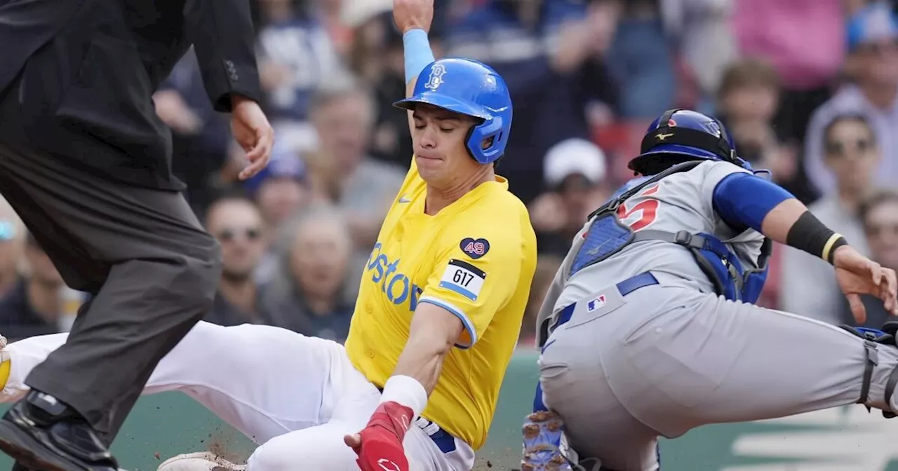 Ceddanne Rafael jonronea y empuja 7 carreras en triunfo 17-0 de Medias Rojas ante Cachorros